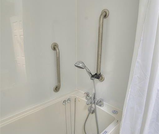 5th image of 15711 Tanya Cir