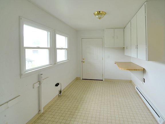 Large Utility Room