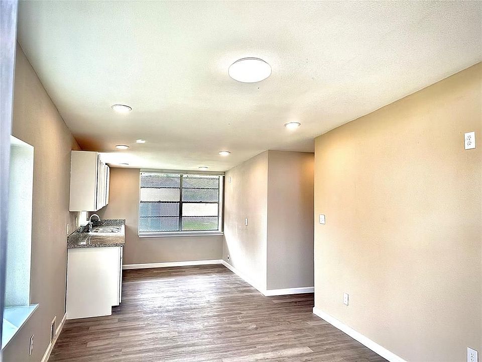 2716 Hill Ave UNIT C, Dickinson, TX 77539 Zillow