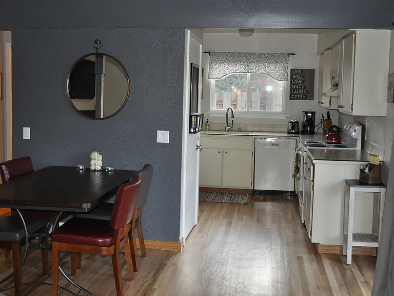 4426 Driftwood Pl — Photo 5