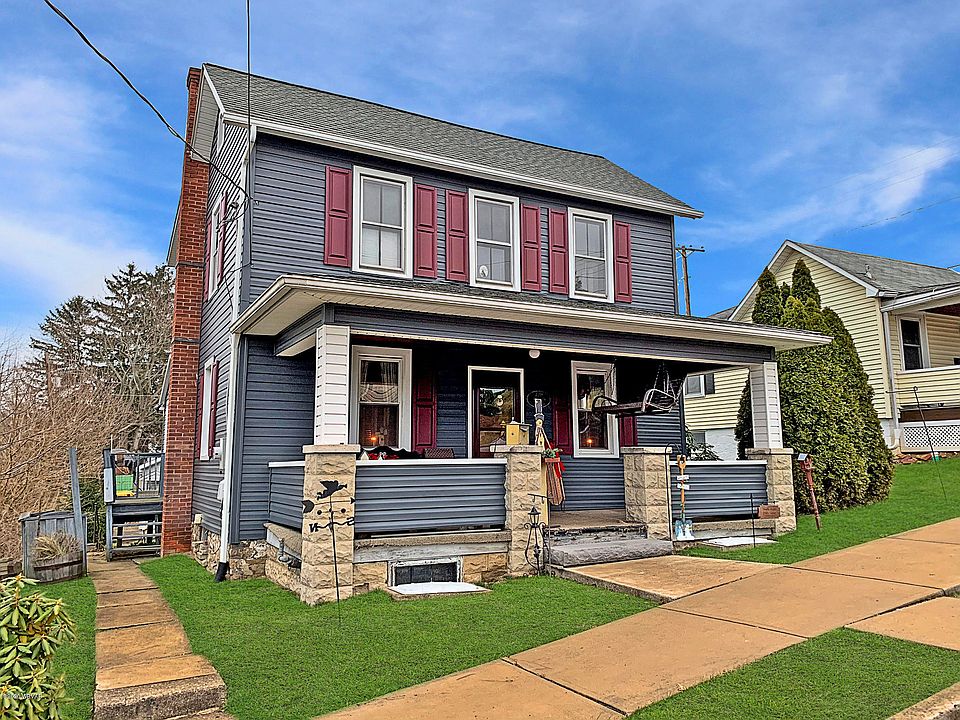 1st image of 229 Beech St