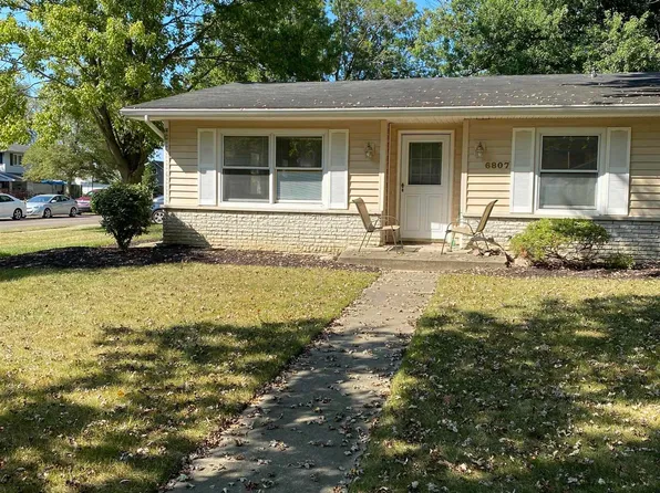 6807 Forestwood Dr, Fort Wayne, IN 46815