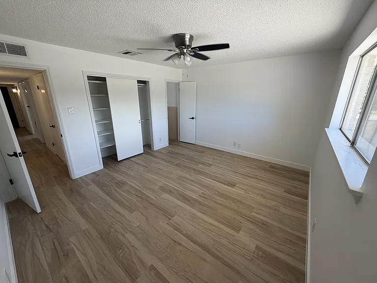 4128 Perth Dr — Photo 23