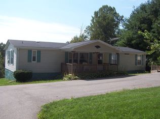 49 Foggy Mountain Trl, Fancy Gap, VA 24328