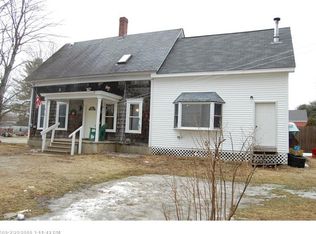 37 Mitchell St, Mechanic Falls, ME 04256