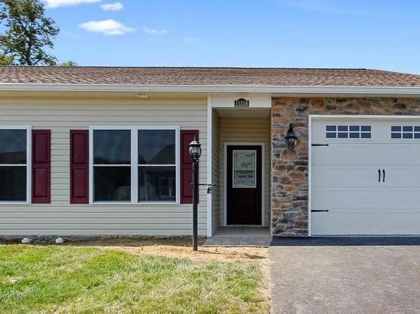 11318 Gulf Dr, Waynesboro, PA 17268