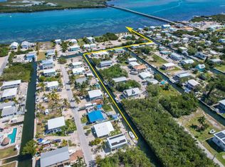 30840 Ortega Ln, Big Pine Key, FL 33043