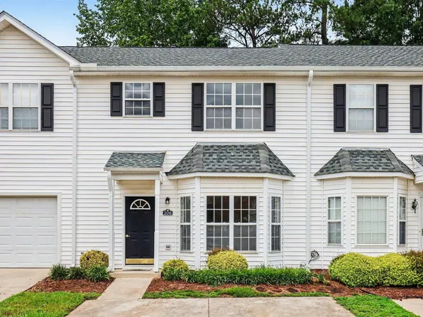 206 Misty Groves Cir, Morrisville, NC 27560