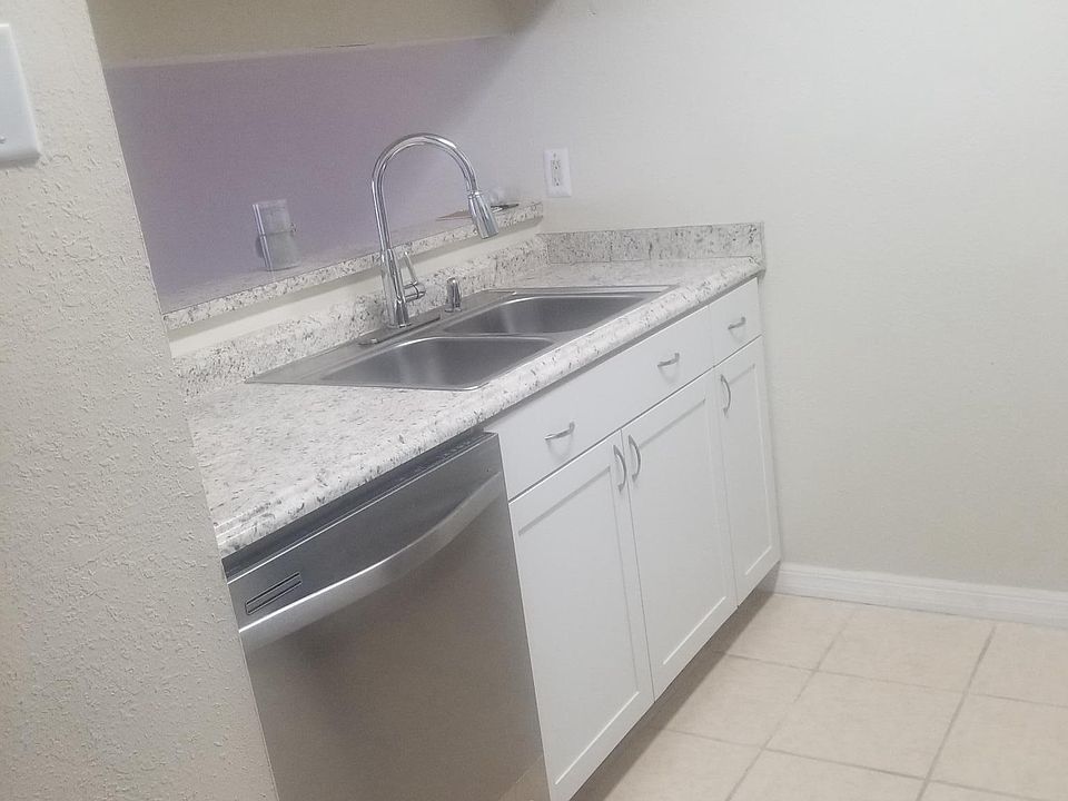 Dishwasher/Sink