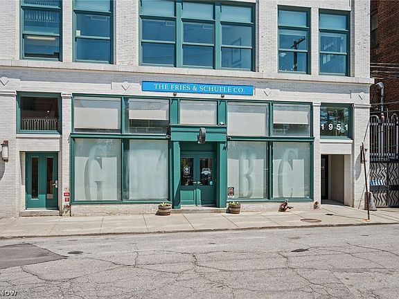 2nd image of 1951 W 26th St APT 308