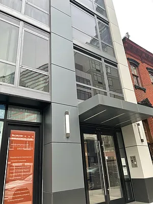 Rented by Oxford Property Group | media 10