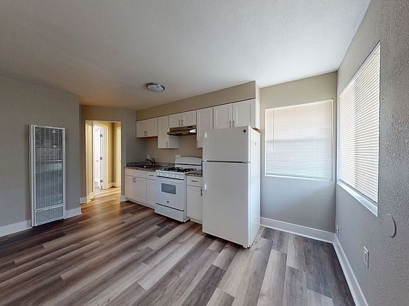 5th image of 1810 E 25th St APT 301