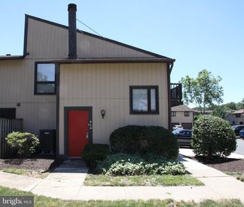 514 W Court Gln, Glen Burnie, MD, 21061
