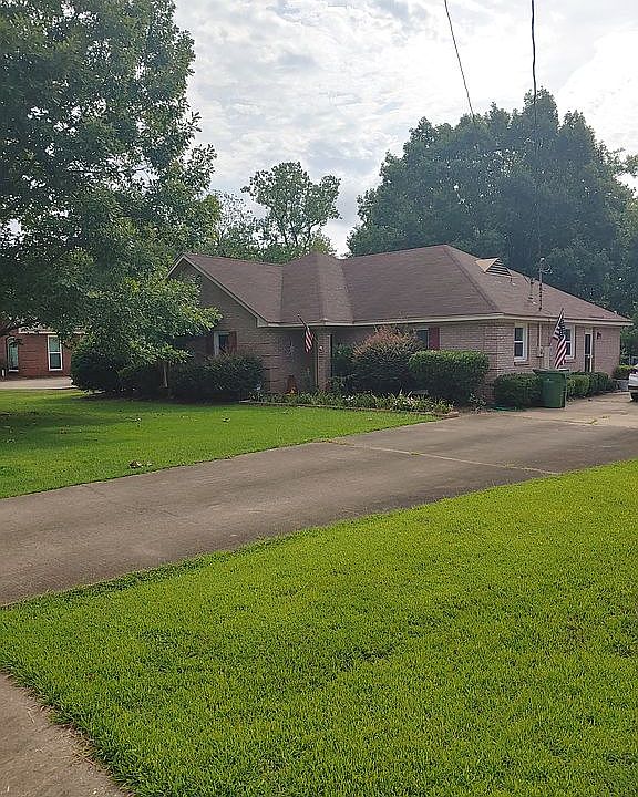 1847 Llanfair Rd, Montgomery, AL 36106 Zillow