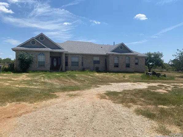 5452 loop 1604, Von Ormy, TX 78073