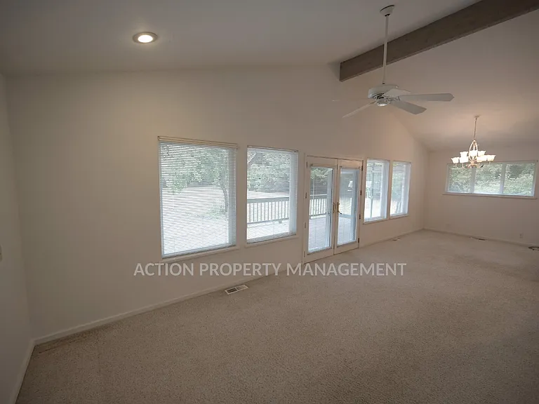 123 Beeson Rd — Photo 8