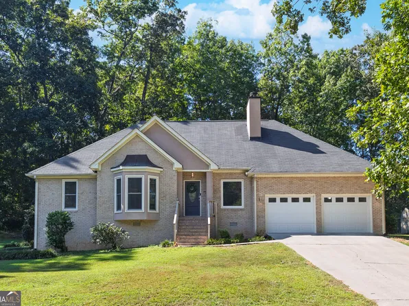 197 Michael Blvd, Cedartown, GA 30125
