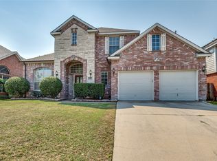 2707 Atrium Dr, Grand Prairie, TX 75052