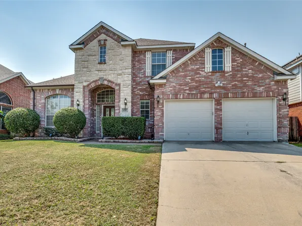 2707 Atrium Dr, Grand Prairie, TX 75052