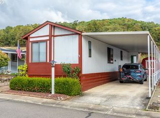 1004 Shadow Ranch Ln, Roseburg, OR 97470