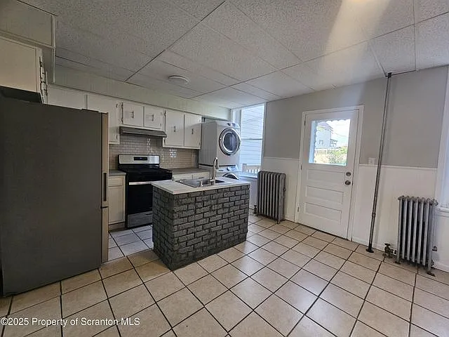 28 E Columbus Ave — Photo 2