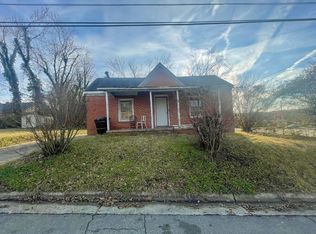 109 Walker St, Roxboro, NC 27573