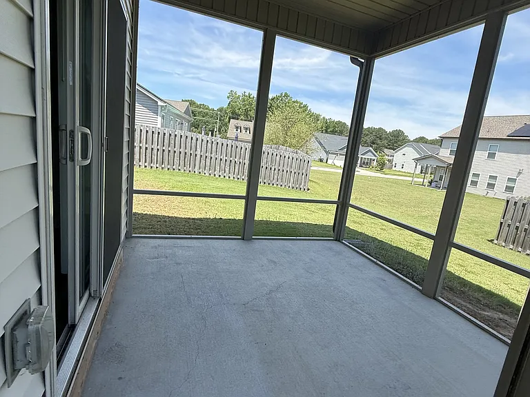 222 Skyway Dr — Photo 11