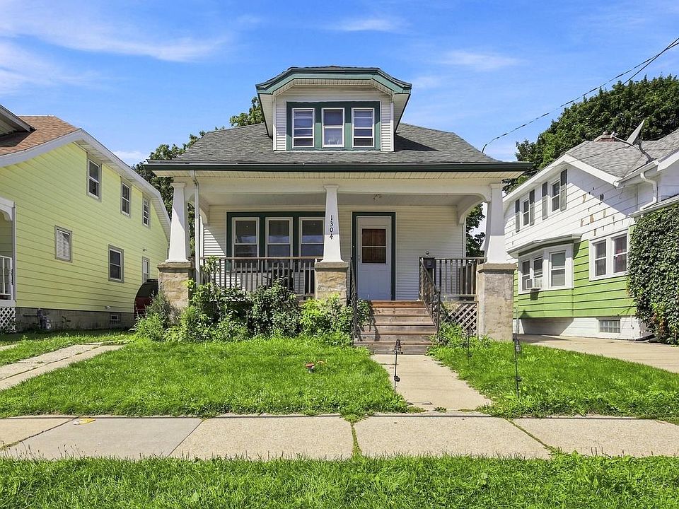 1st image of 1304 Marquette STREET