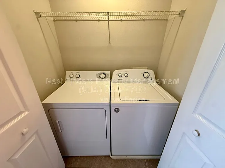 3592 Pebble Path Ln — Photo 21