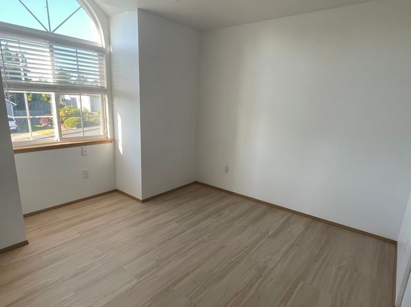 3802 Carpenter St #1