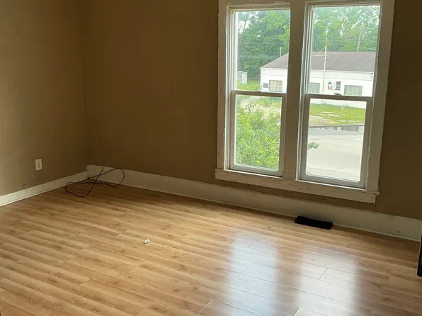 38 Richmond Ave, Richmond, IN 47374