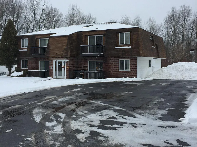 21 Hern Ave #1 — Photo 1