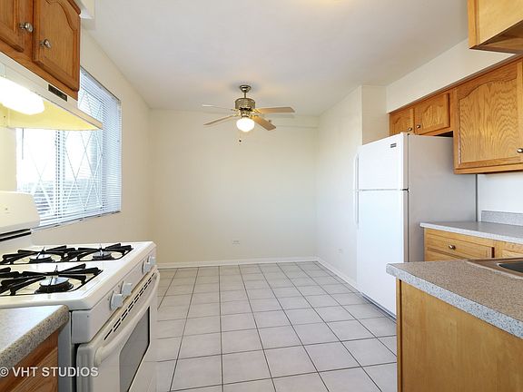 5th image of 17100 71st Ave APT 4