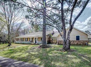 1508 Twin Oaks Dr, Clinton, MS 39056