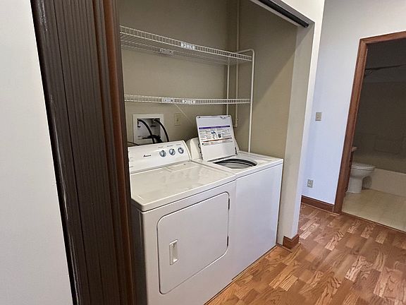 5th image of 105 2nd Ave NE APT 103