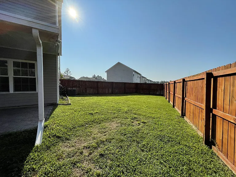 1322 Windrow Dr — Photo 30
