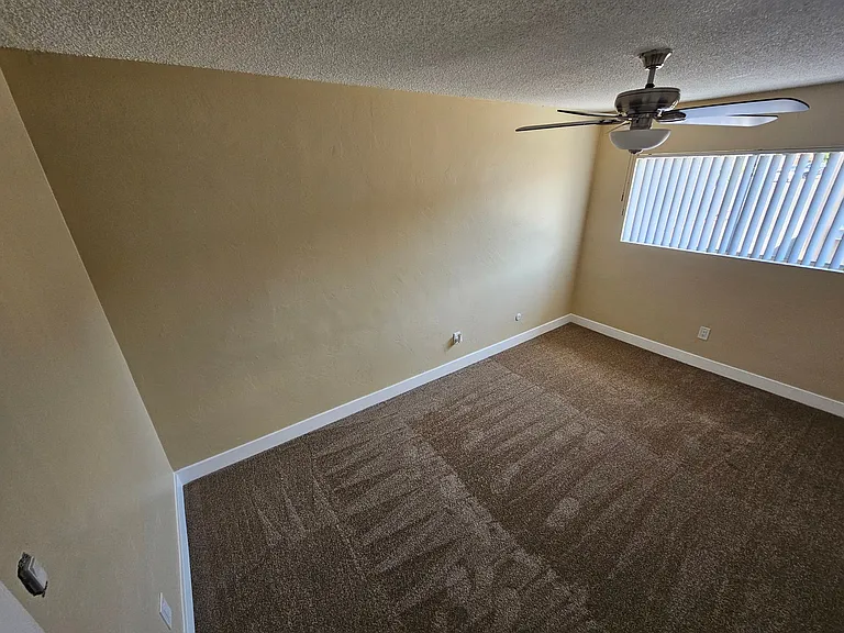 Grossmont Terrace Apartments — Photo 7