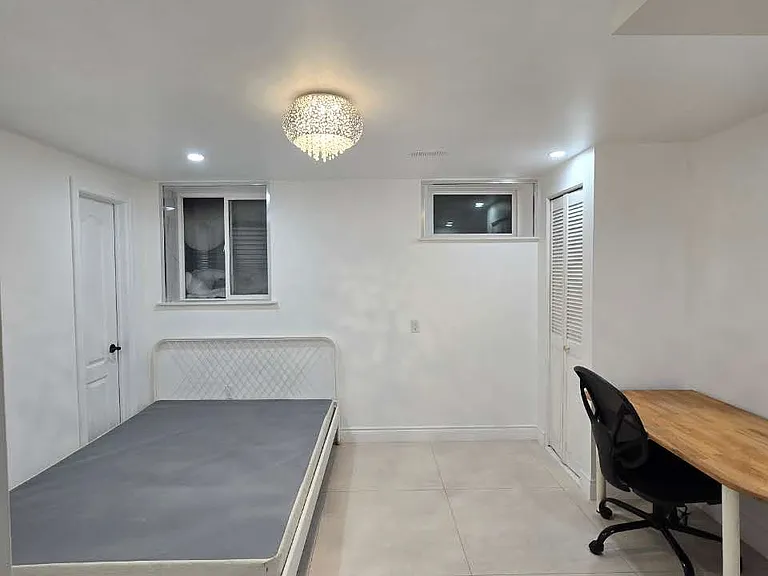 38 Collingsbrook Blvd #3 — Photo 5