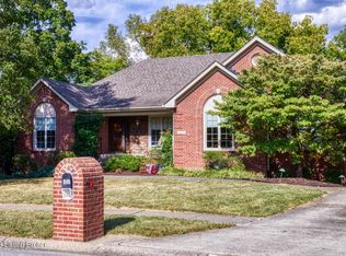 1105 Kirkham Trce, Louisville, KY 40299