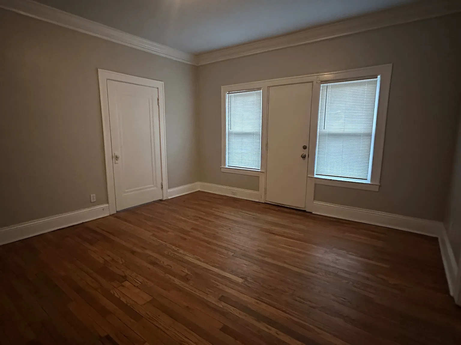 2 bed, 700 sqft, $850 — Photo 4