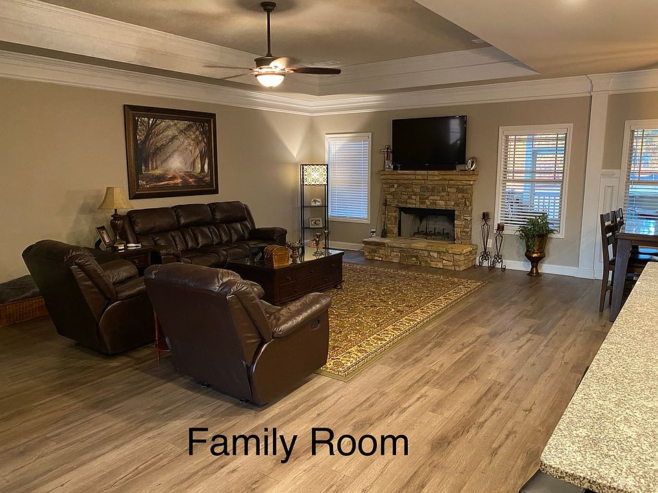 1st image of 1147 Sterling Lake Dr