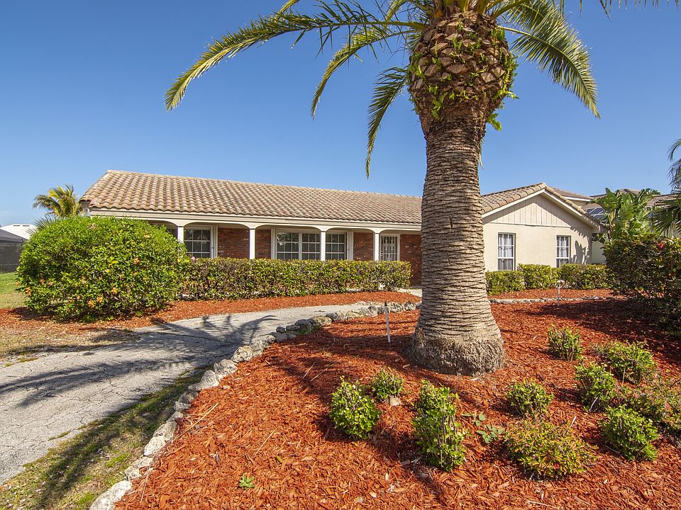 1st image of 24 Sea Horse Ln