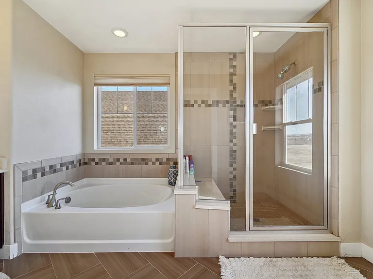 6738 Club Villa Rd — Photo 7