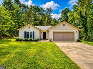 865 Stag Run Dr, Mansfield, GA 30055