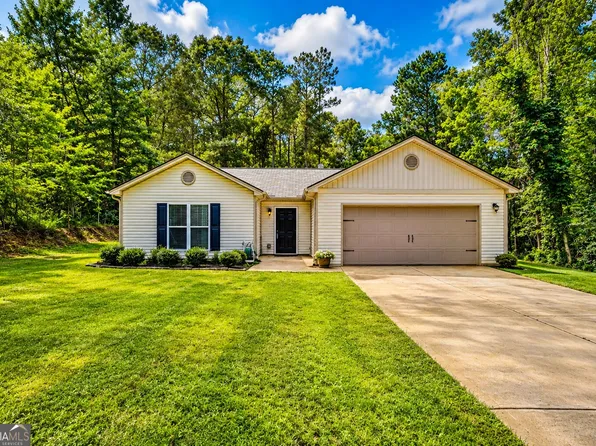865 Stag Run Dr, Mansfield, GA 30055
