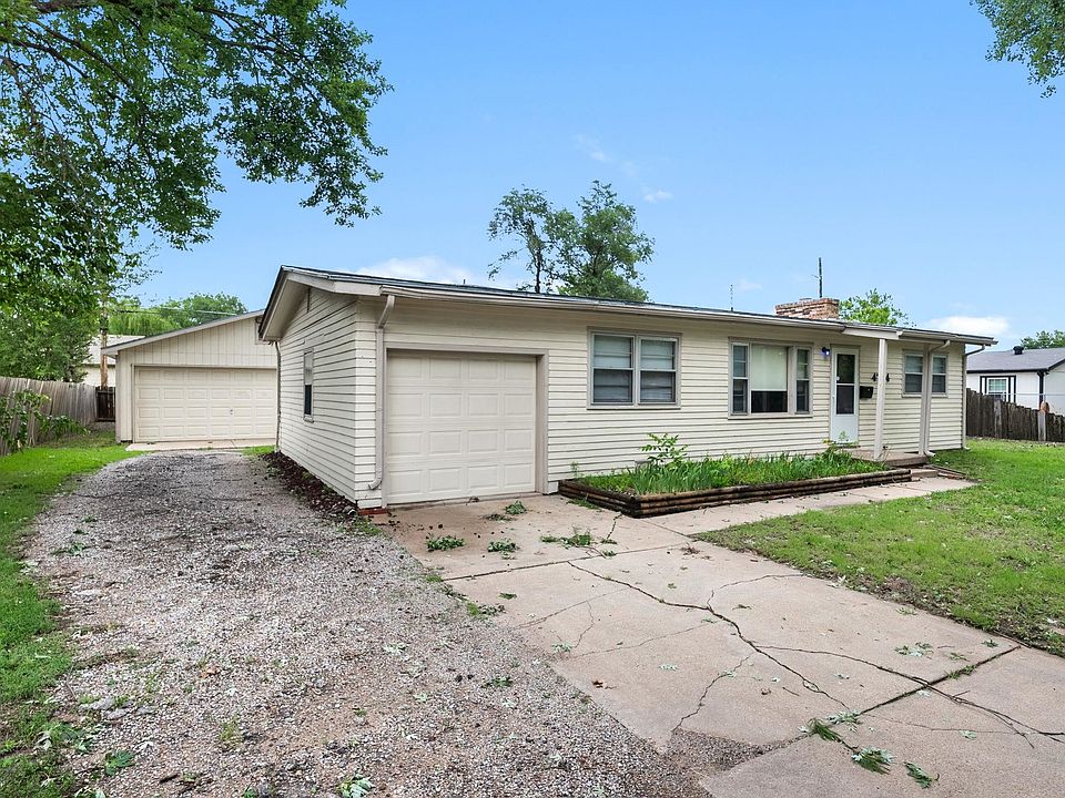 1st image of 4744 S Vine Ave