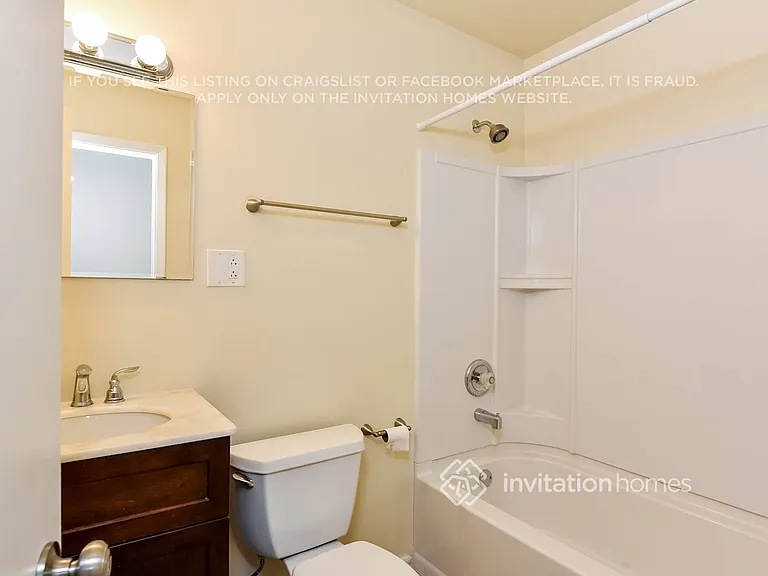 1571 Birch Ave — Photo 15