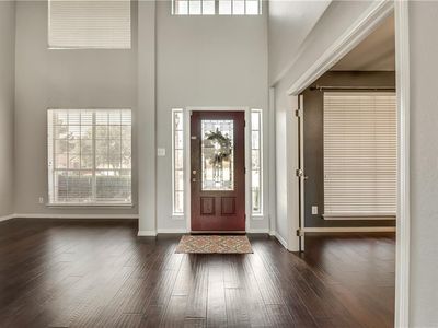 5775 Fall Creek Dr, Haltom City, TX, 76137