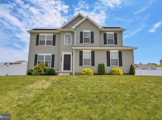 905 Ripple Dr, Hanover, PA 17331