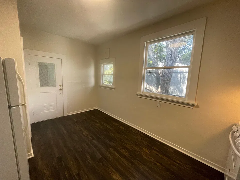 Dining Space in Eat In Kitchen